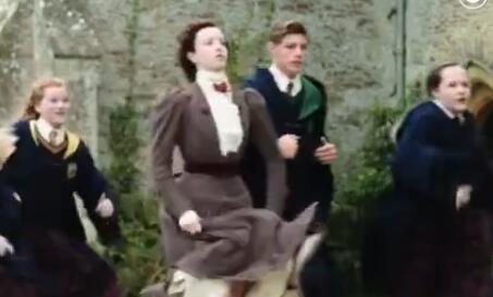 霍格沃茨开学，90后的青春记忆全在这里