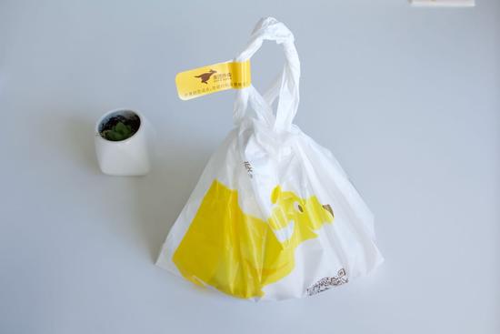 美团外卖回应约谈，将加强入网餐饮服务提供者审核环节