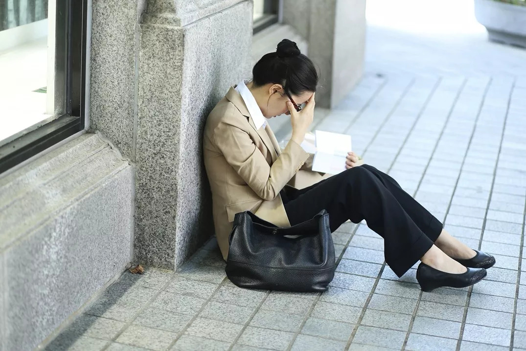 没回微信被开除，没回微信为什么被开除真相