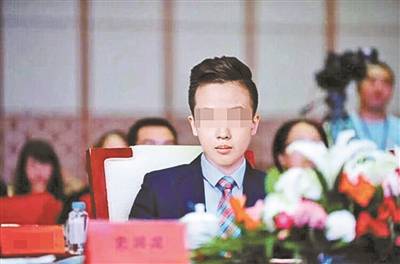 扶贫英雄身份造假，扶贫英雄身份为什么造假？