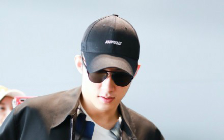 黄景瑜回应家暴，工作室回应练柔术时受伤