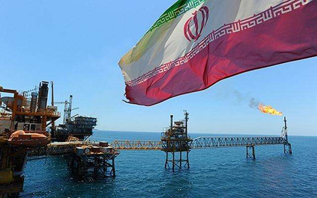 伊朗出口获得生存夹缝，抄底原油如同接天上掉下来的刀子