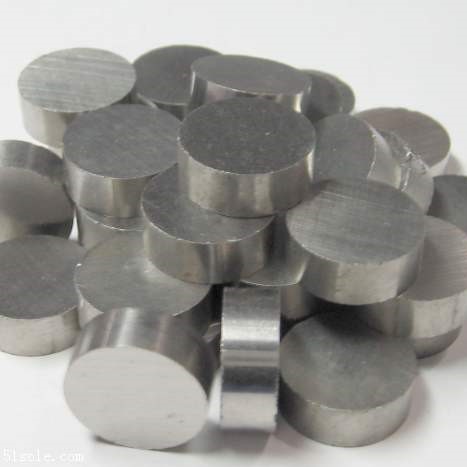 期货沪铝给多少保证金？