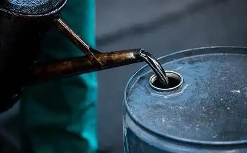 燃油手续费多少钱一手？