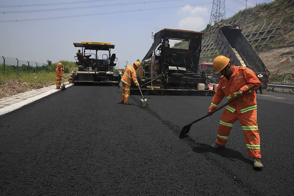 沥青期货一手多少钱？